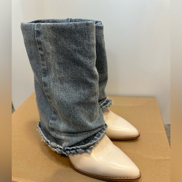 Denim fold over and Cream Western Boots - Picture 1 of 5